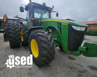 JOHN DEERE 8310R WITH SCREEN @ R 1 480 000.00 VAT EXCL