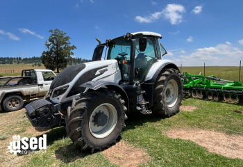 T194A VALTRA TWIN TRACK @ R 935 000.00 VAT EXCL