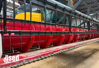 CASE IH 3020 TERRAFLEX @ R480 000.00 VAT EXCL