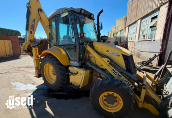 NEW HOLLAND B90B @ R365 000.00 VAT EXCL